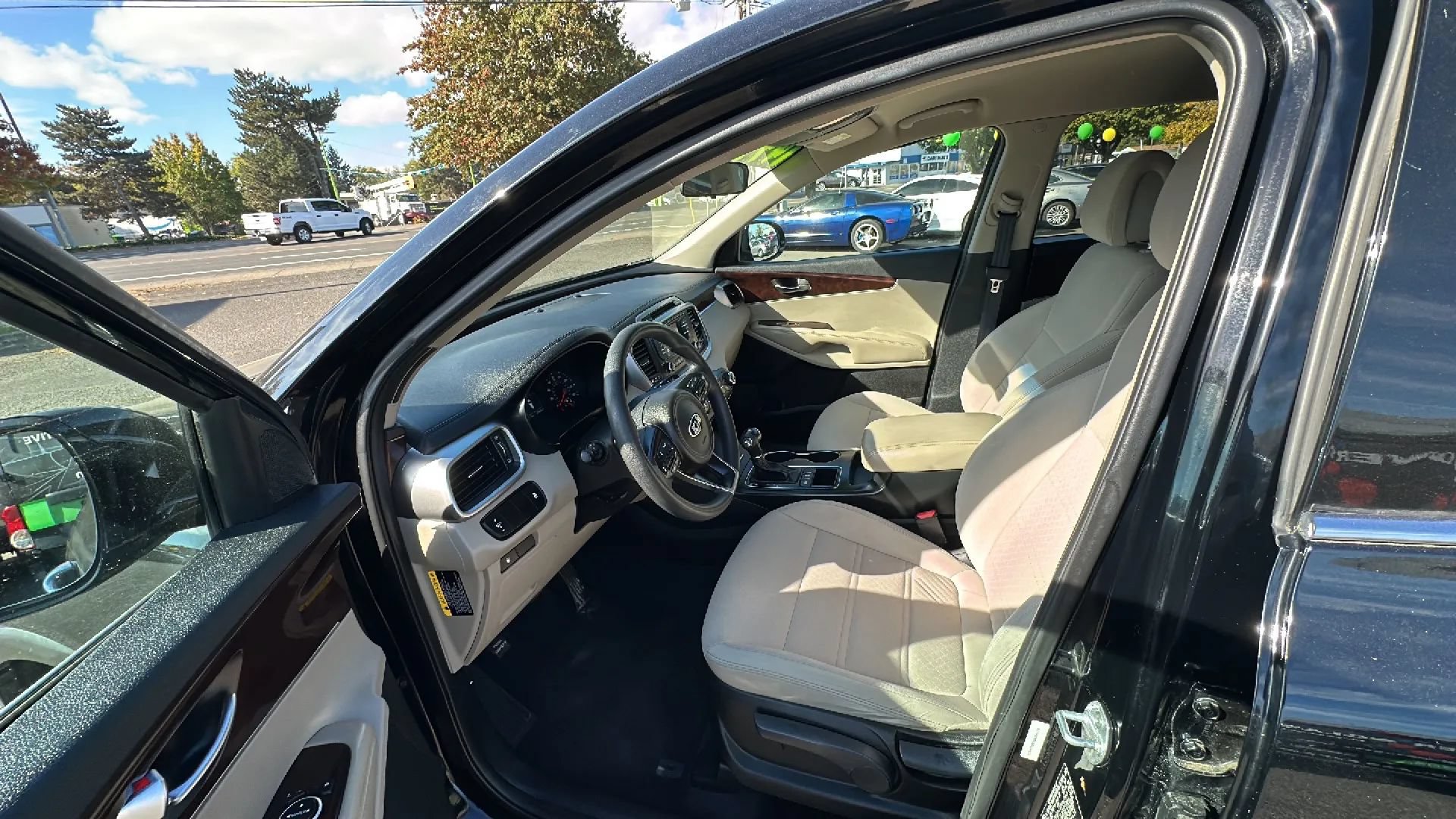 Used 2016 Kia Sorento LX AWD/4WD image 9