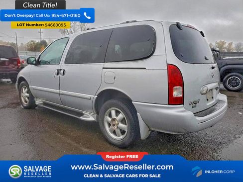 Used 2001 Nissan Quest SE image 3