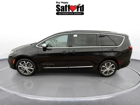 New 2026 Chrysler Pacifica Pinnacle AWD/4WD image 5