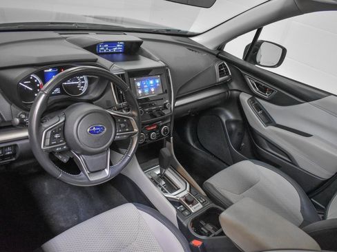 Used 2020 Subaru Forester Premium image 15