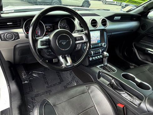 Certified 2019 Ford Mustang Premium image 31