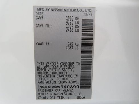 Used 2024 Nissan Altima 2.5 SR w/ SR Premium Package image 29