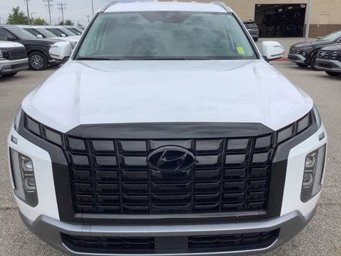 Certified 2025 Hyundai Palisade SEL AWD/4WD image 2