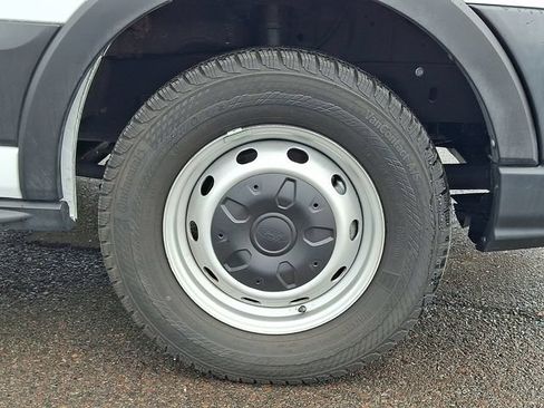 Used 2023 Ford Transit 150 Low Roof RWD image 6