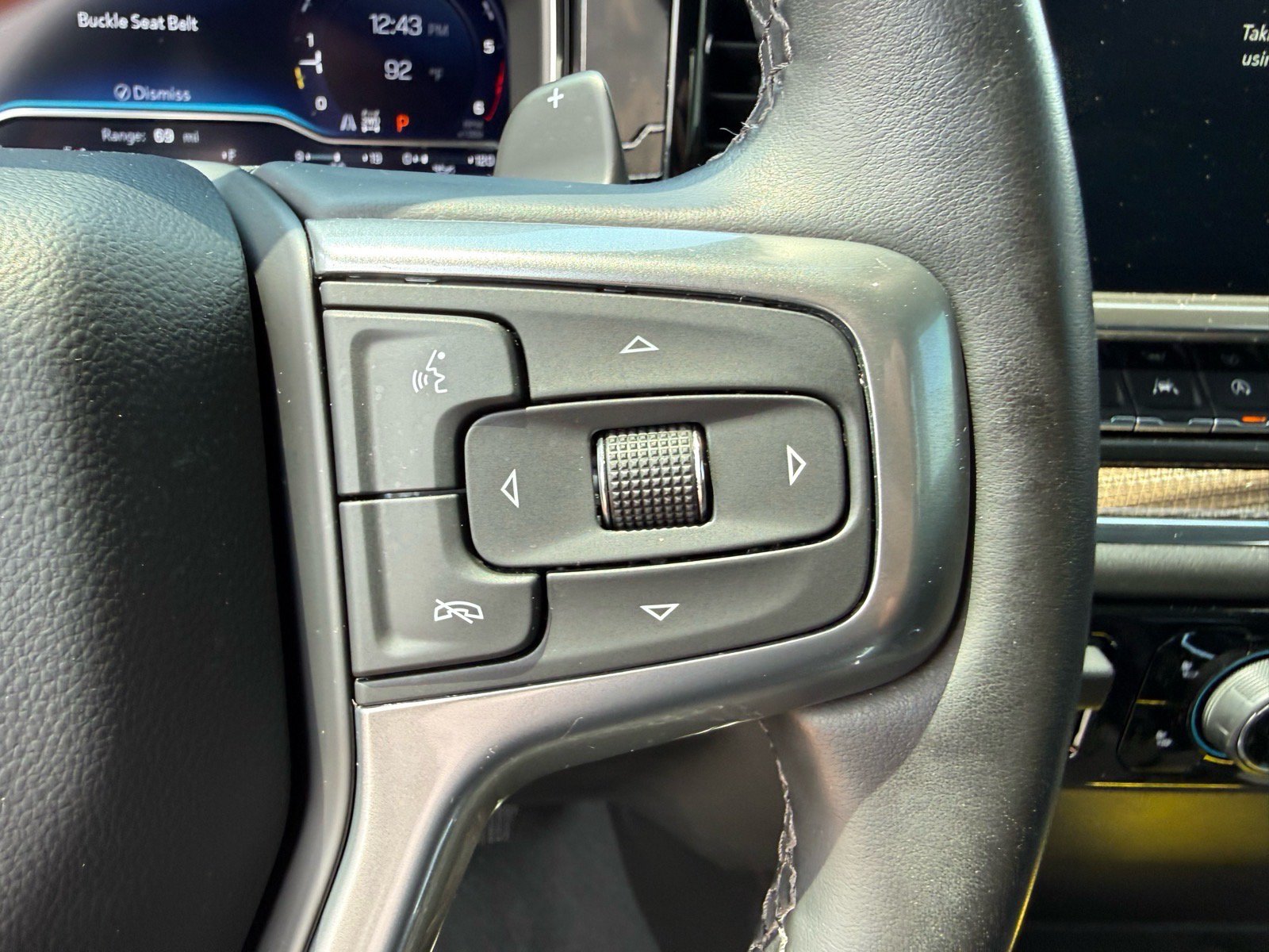 Used 2024 Chevrolet Silverado 1500 RST w/ Convenience Package II AWD/4WD image 27