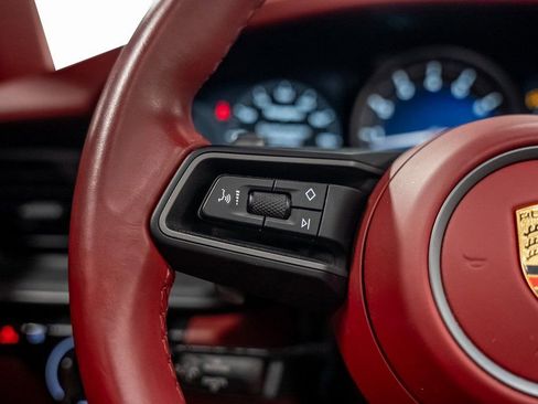 Used 2021 Porsche 911 Carrera S image 38