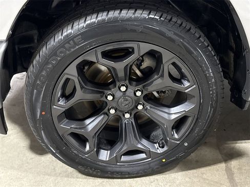 Used 2021 RAM 1500 Limited w/ Night Edition image 26
