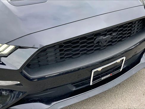 Used 2019 Ford Mustang Coupe w/ Black Accent Package image 25