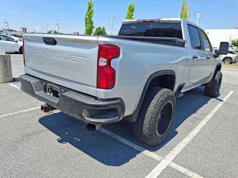 Used 2021 Chevrolet Silverado 2500 Custom w/ Custom Value Package AWD/4WD image 7