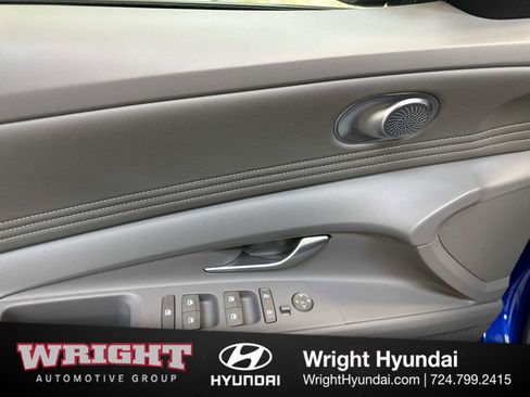 Certified 2025 Hyundai Elantra Sport FWD image 10