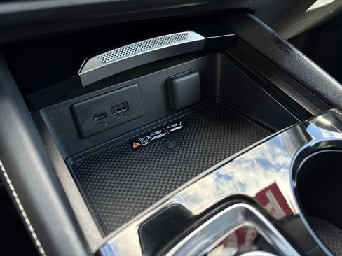 Used 2024 Buick Envision Sport Touring image 19