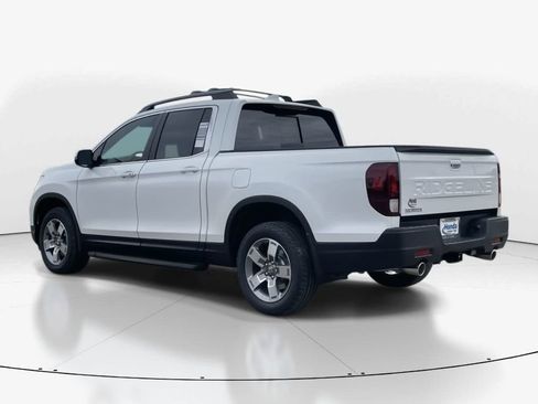Used 2025 Honda Ridgeline RTL image 3