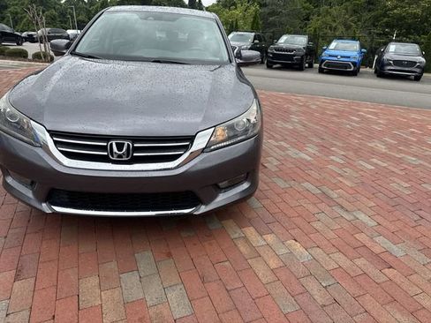 Used 2015 Honda Accord EX-L image 24