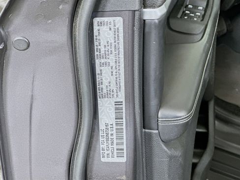 Used 2022 Jeep Grand Cherokee Limited 4xe image 12