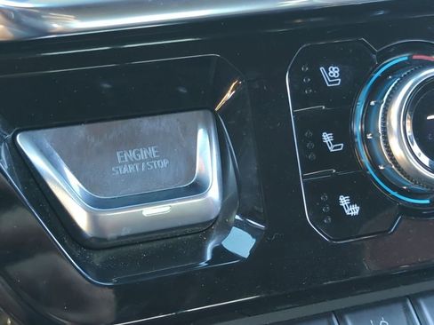 Used 2024 GMC Sierra 3500 Denali Ultimate image 17