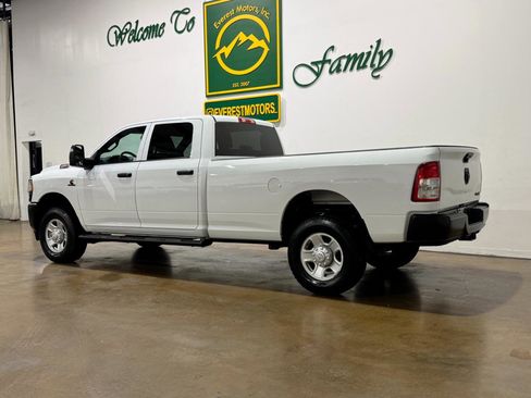 Used 2024 RAM 2500 Tradesman AWD/4WD image 6