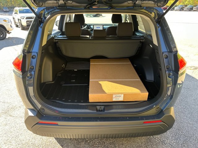 New 2026 Toyota RAV4 LE AWD/4WD image 11