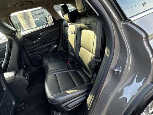 Used 2025 Lincoln Corsair FWD image 14