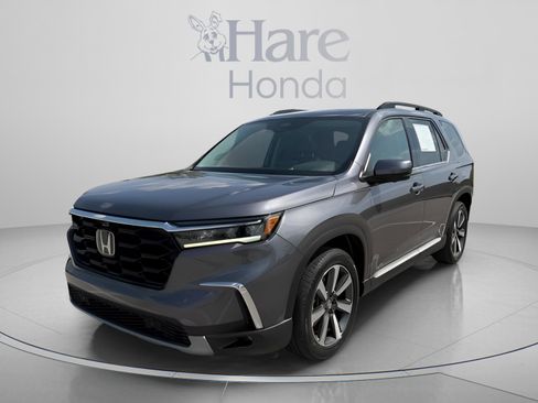 Used 2023 Honda Pilot Elite image 1