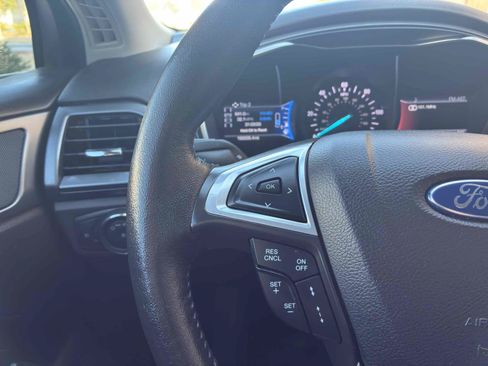 Used 2015 Ford Fusion Energi Titanium w/ Driver Assist Package FWD image 20