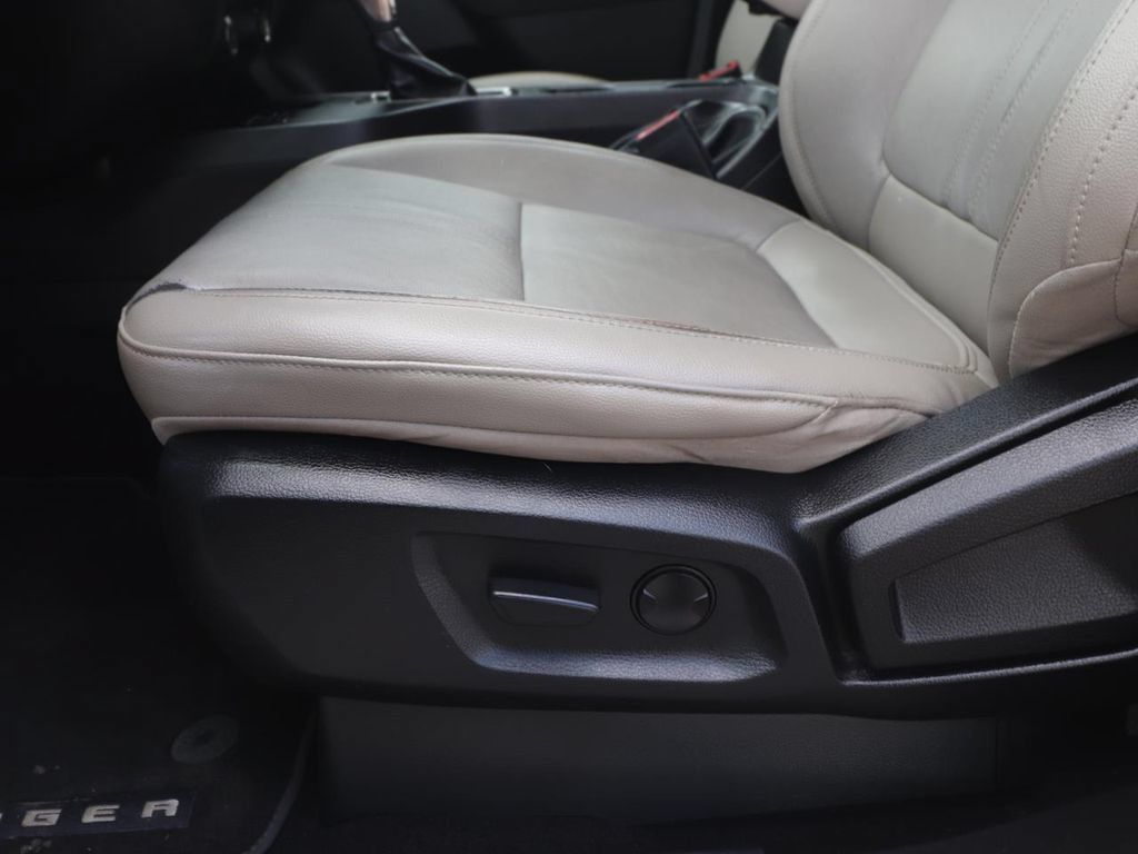 Used 2019 Ford Ranger Lariat RWD image 17