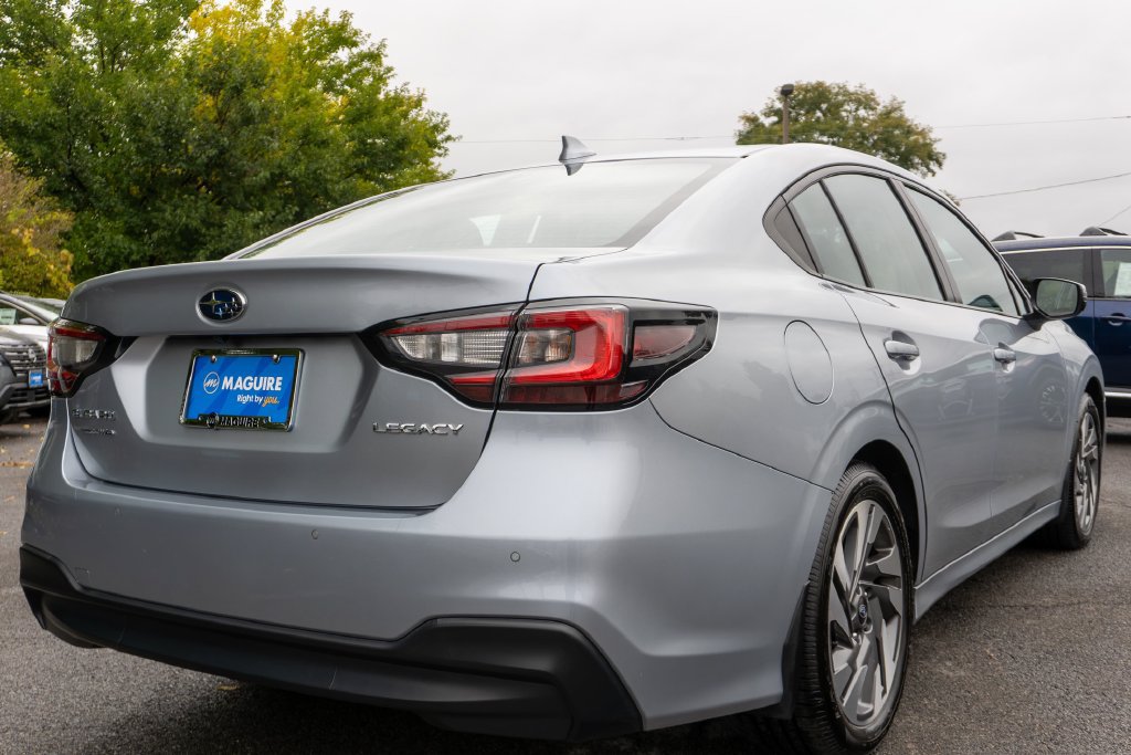 Used 2024 Subaru Legacy Limited AWD/4WD image 6