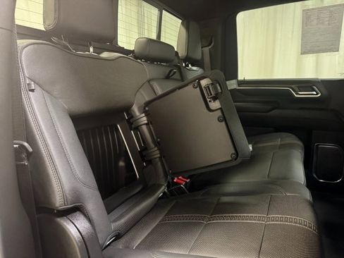 Used 2025 Chevrolet Silverado 3500 High Country w/ High Country Premium Package image 40