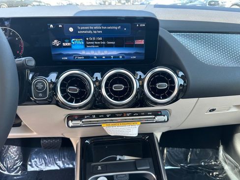 New 2026 Mercedes-Benz GLA 250 image 31