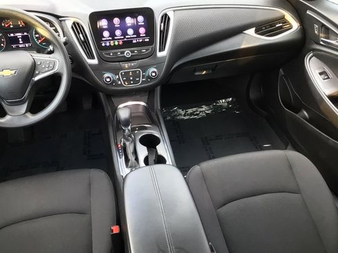 Used 2023 Chevrolet Malibu LT image 14