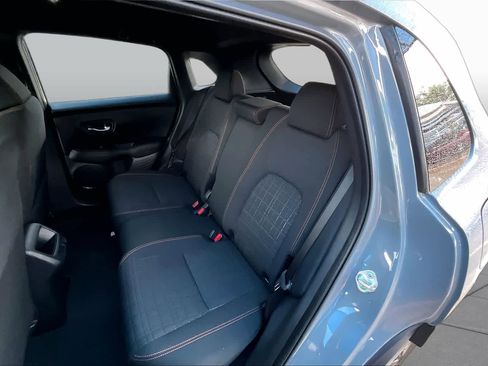 Used 2024 Honda HR-V Sport image 21