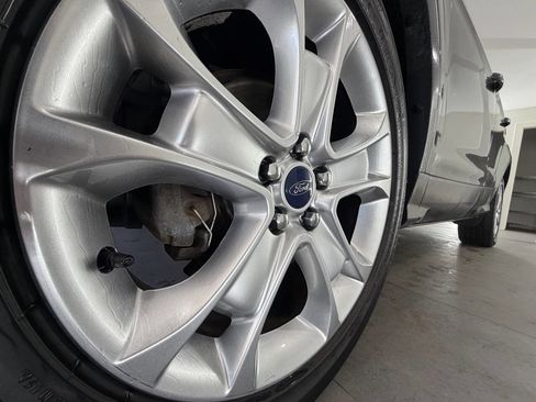 Used 2016 Ford Escape Titanium w/ Equipment Group 301A FWD image 2