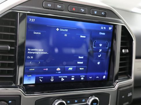 Used 2022 Ford F250 Platinum image 7