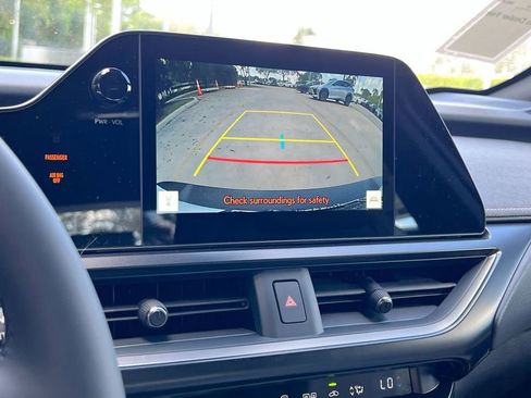 New 2026 Lexus UX 300h 300h F SPORT Design w/ Accessory Package (Z2) image 16