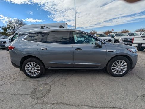 Used 2021 Buick Enclave Premium w/ Sun and Sites Package image 2