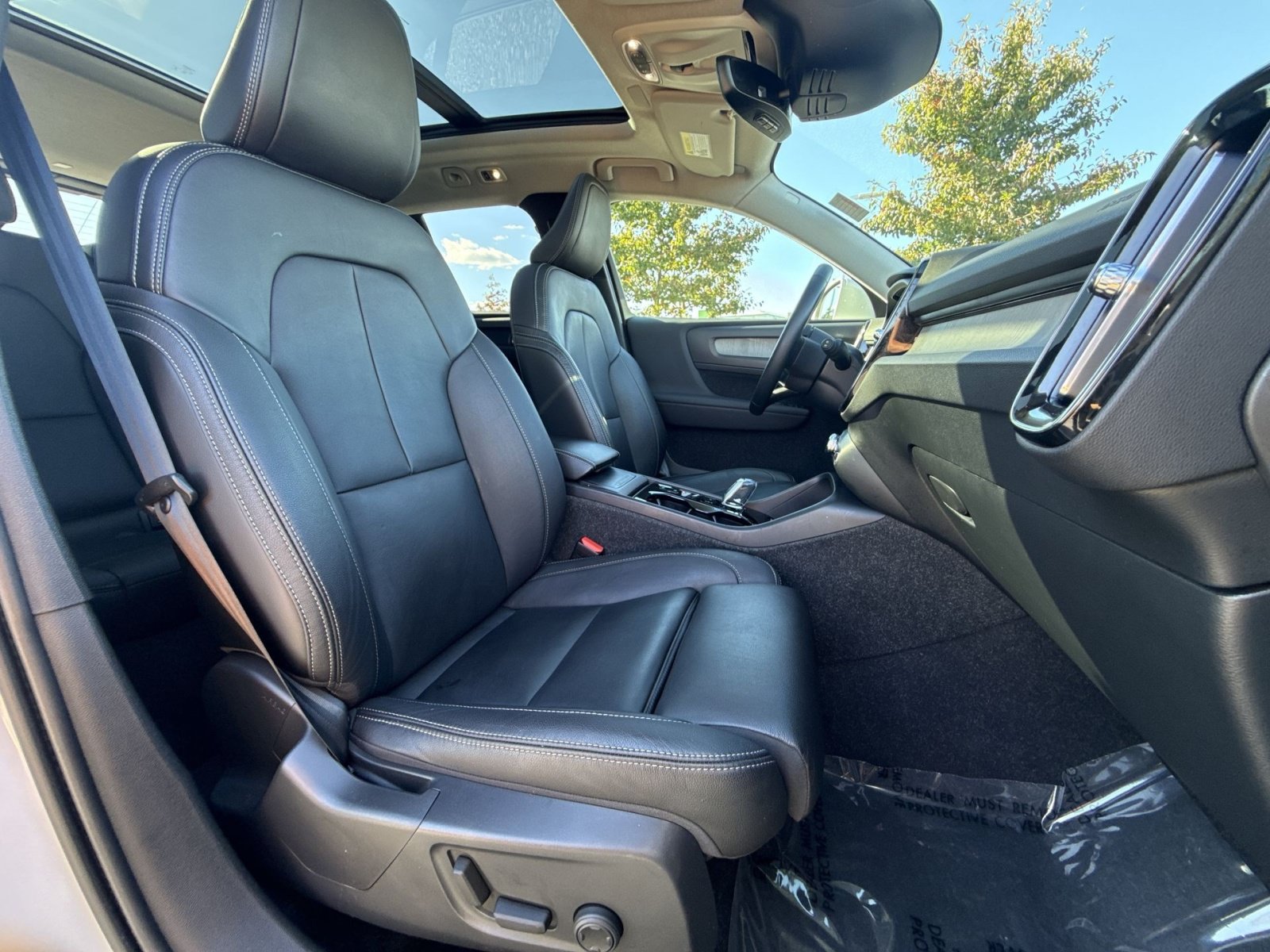 Used 2021 Volvo XC40 T5 Inscription w/ Climate Package AWD/4WD image 26