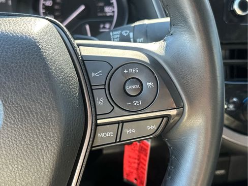 Used 2024 Toyota Camry SE image 24