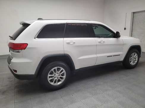 Used 2018 Jeep Grand Cherokee Laredo RWD image 10
