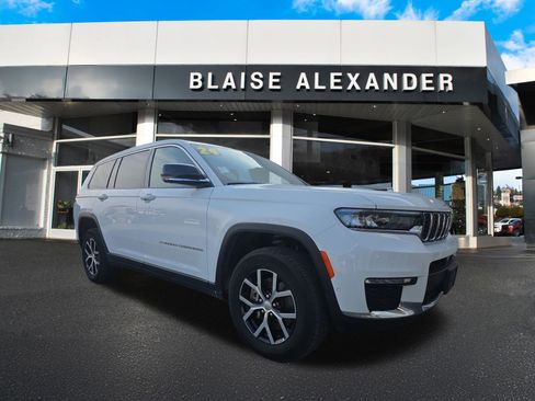 Used 2024 Jeep Grand Cherokee L Limited w/ Luxury Tech Group II image 1