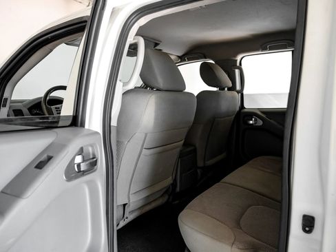 Used 2018 Nissan Frontier SV w/ Value Truck Package image 30