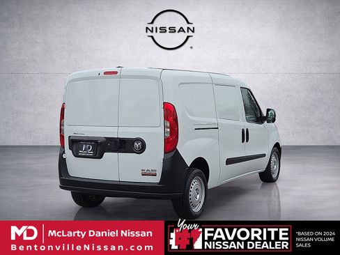 Used 2018 RAM ProMaster City Tradesman FWD image 5