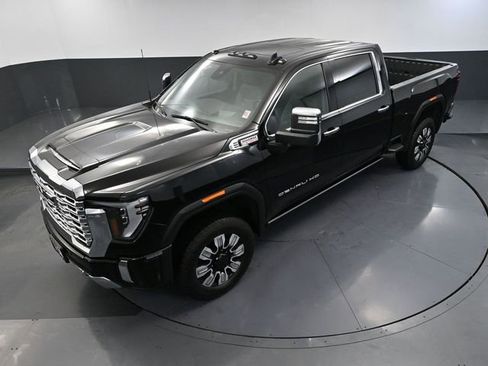 Used 2024 GMC Sierra 2500 Denali w/ Denali Reserve Package image 70