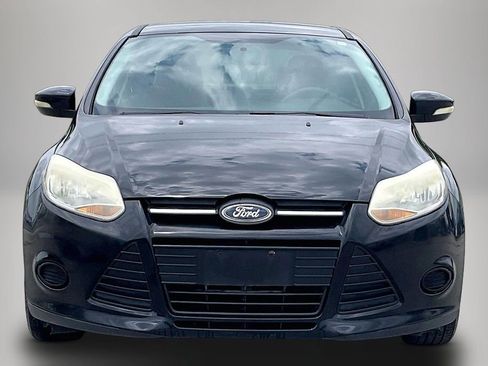 Used 2014 Ford Focus SE FWD image 3