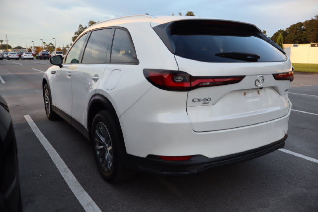 Used 2024 MAZDA CX-90 3.3 Turbo w/ Preferred Package AWD/4WD image 3