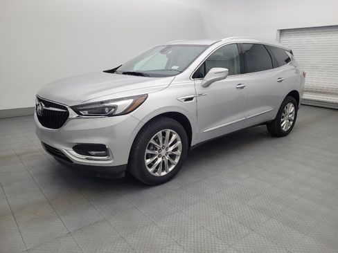 Used 2019 Buick Enclave Premium image 2