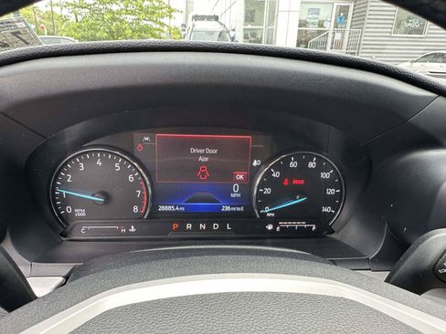 Certified 2023 Ford Explorer XLT w/ Equipment Group 202A AWD/4WD image 27
