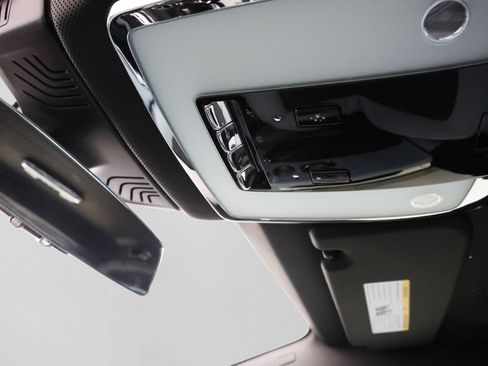 Certified 2025 Rolls-Royce Cullinan Black Badge AWD/4WD image 14