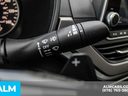 Used 2025 Nissan Altima 2.5 SR image 28