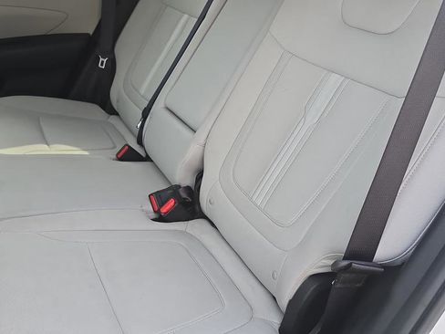 Certified 2025 Hyundai Tucson SEL AWD/4WD image 30