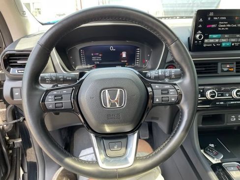 Used 2023 Honda Pilot Elite image 23