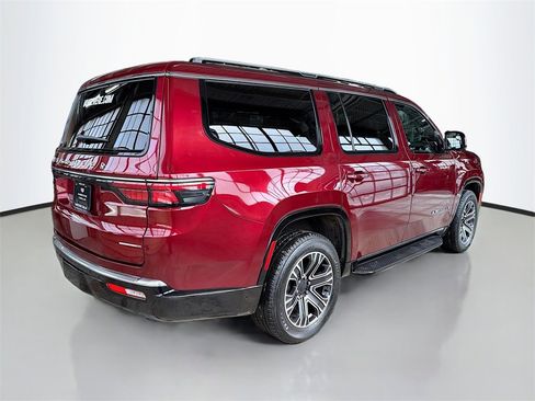 Used 2022 Jeep Wagoneer Series III w/ Convenience Group I image 7